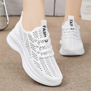 Breathable Tennis Shoes
